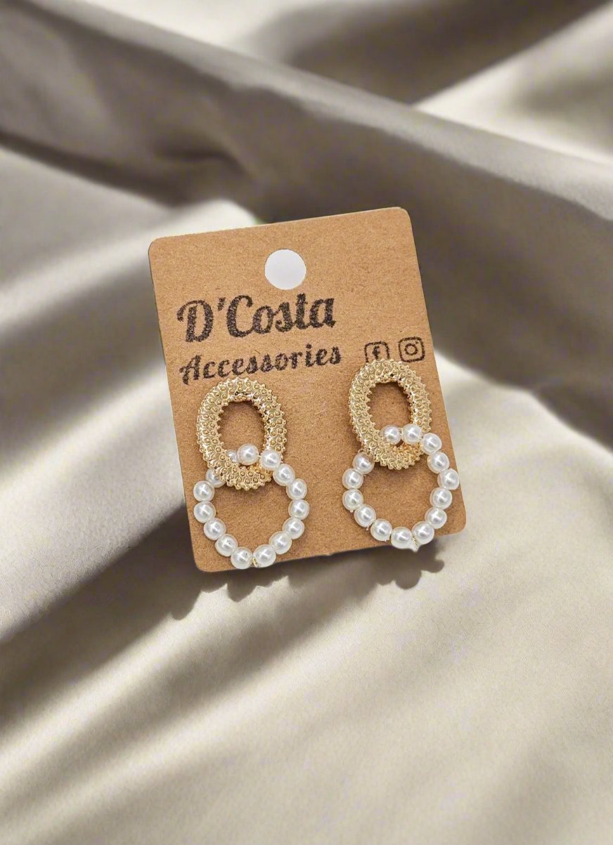 Gold and Pearl Chain Link Earrings – Elegant minimalist jewelry for women
