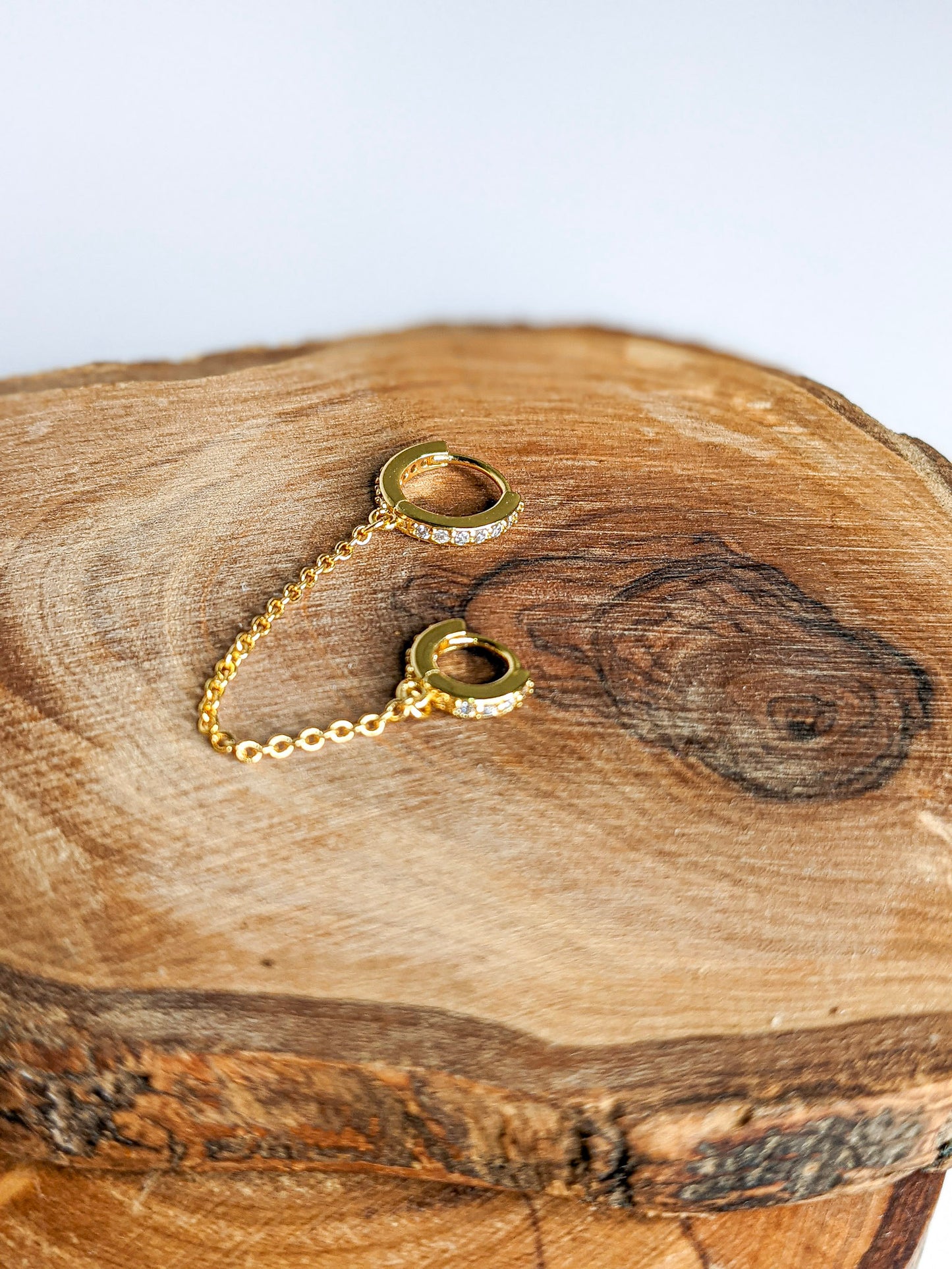 Golden Chain Huggie Earring